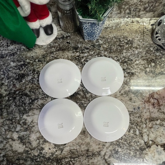 Festive Corelle “Holly Days” Dinnerware. - Picture 7 of 11